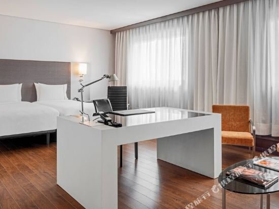 Фото AC Hotel Porto