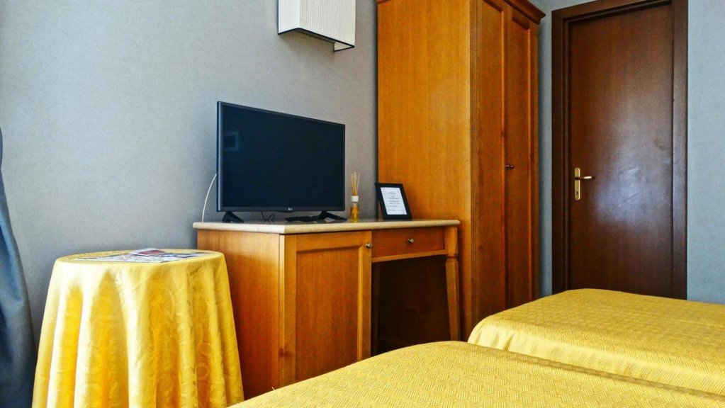 Фото Hotel dei Quiriti Suite