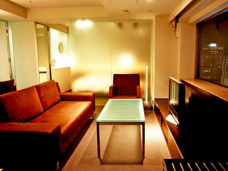 Фото Century Royal Hotel