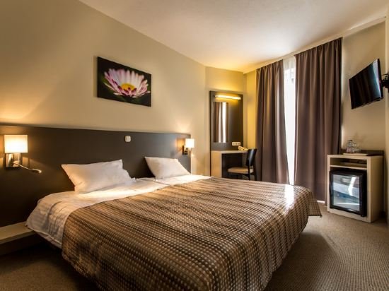 Фото Corvin Hotel Budapest Residence