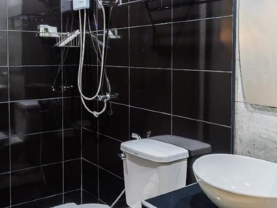 Фото Nine Blue Residence