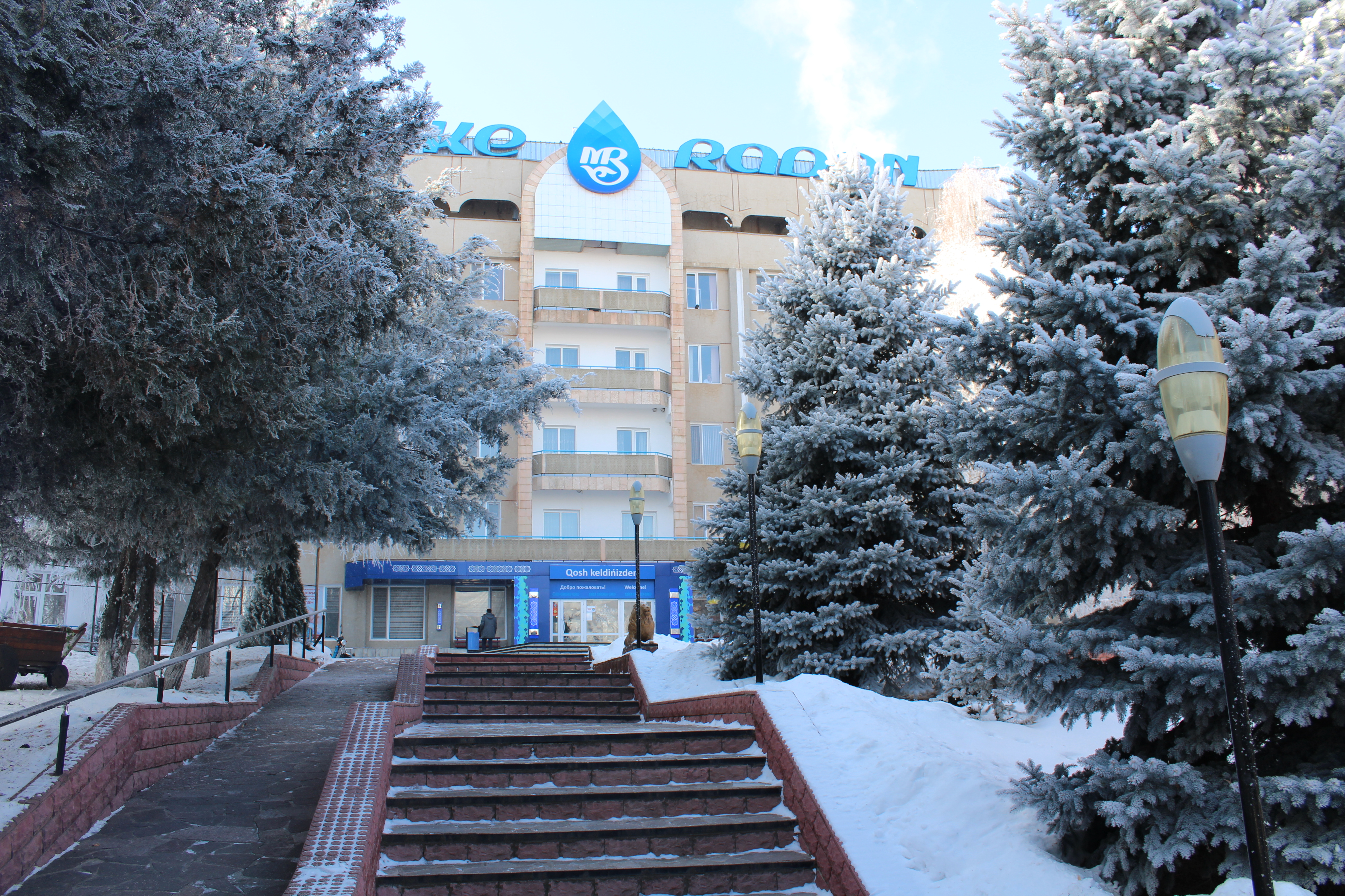 Әкесі мен қызы жуынып жатқан порно видео