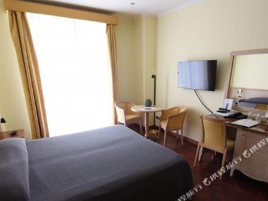 Фото Hotel Giardino Inglese