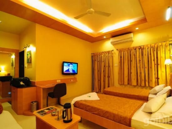 Фото Hotel Panchavati Elite Inn