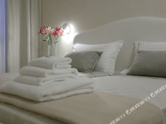 Фото Hotel Renaissance