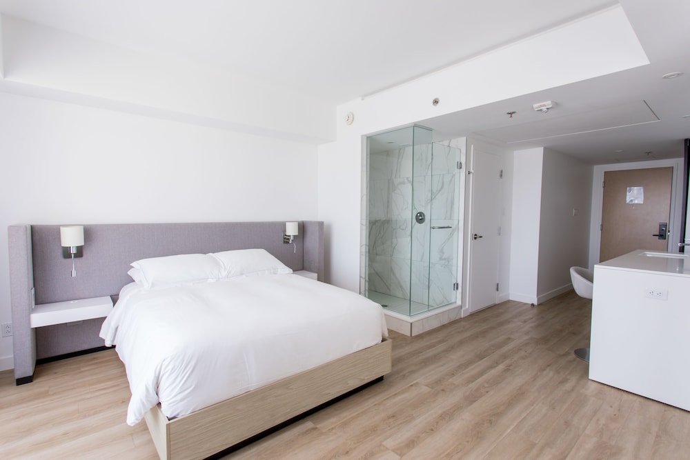 Фото Hotel Mortagne