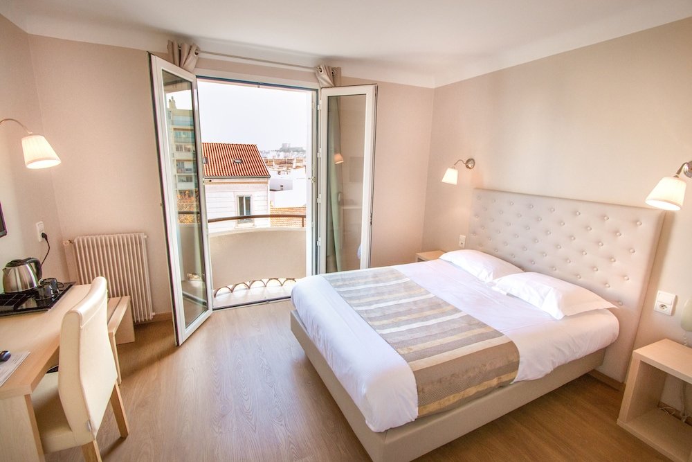 Фото Hôtel Mondial