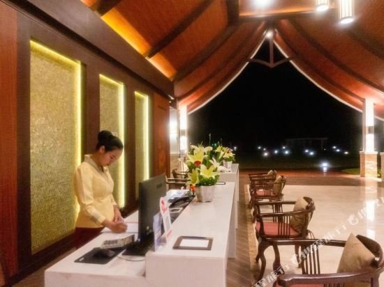 Фото Consiana Vang Vieng Hotel