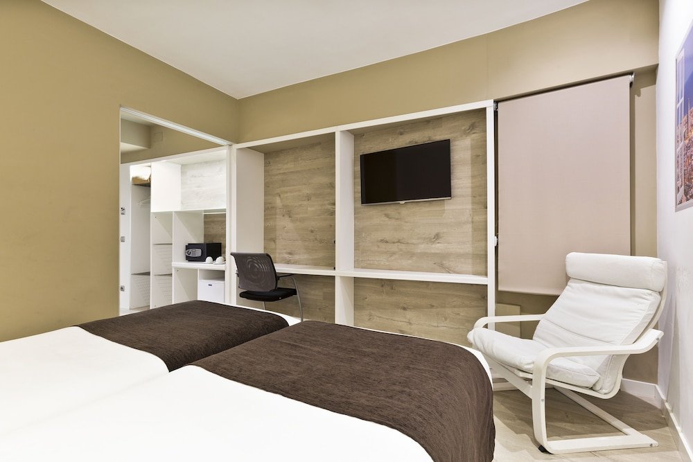 Фото Hotel Travessera