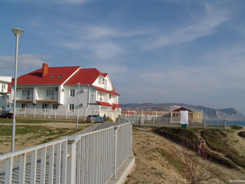 Фото Крутой берег