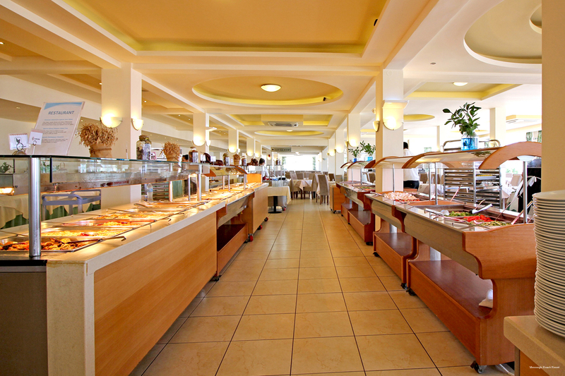 Фото Messonghi Beach Hotel