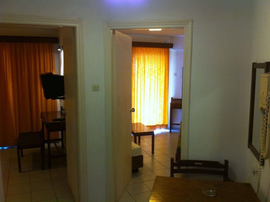 Фото Kassavetis Center - Hotel Studios & Apartments