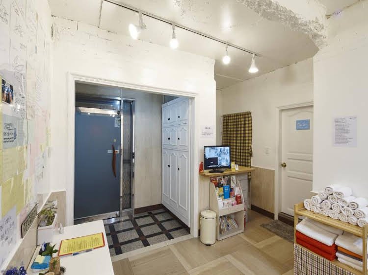 Фото Yakorea Hostel Gangnam