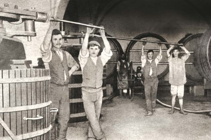 Фото Le Scuderie - Castello Monaci