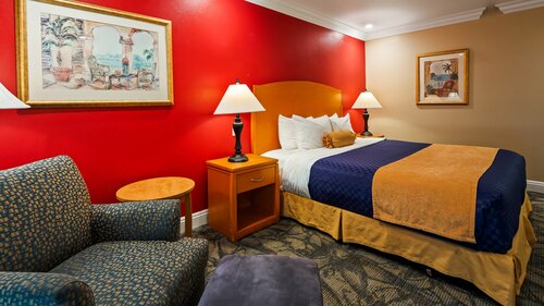 Гостиница Best Western Plus Anaheim Orange County Hotel в Фуллертоне