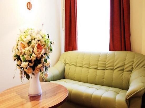 Фото Orange House