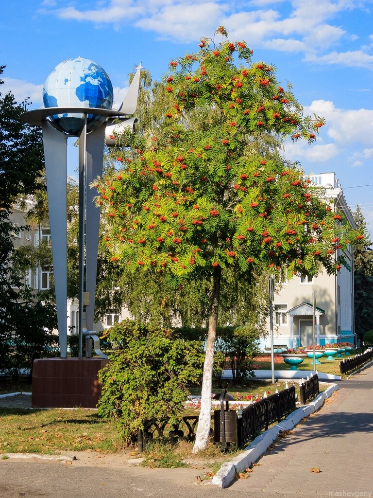 Памятник, мемориал Ступинским прокатчикам-металлургам, Ступино, фото