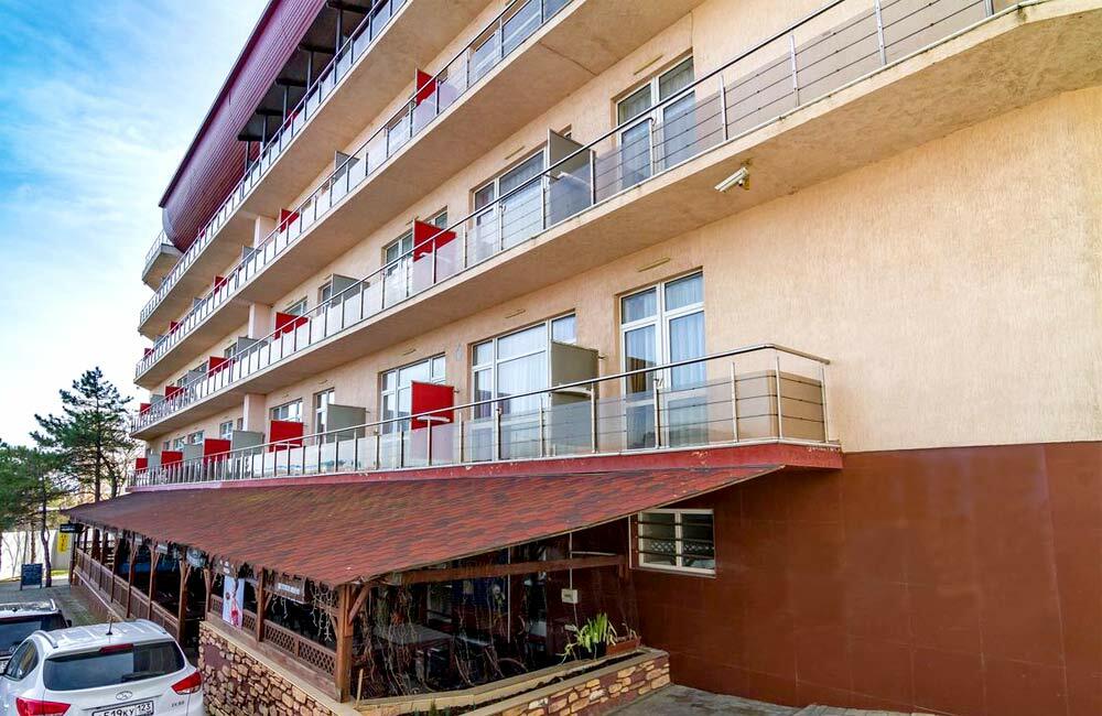 Фото отеля 2