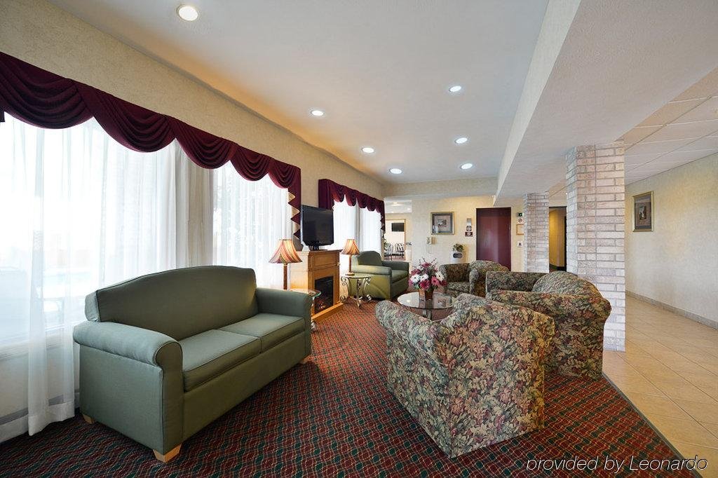 Фото Best Western Plus Howe Inn