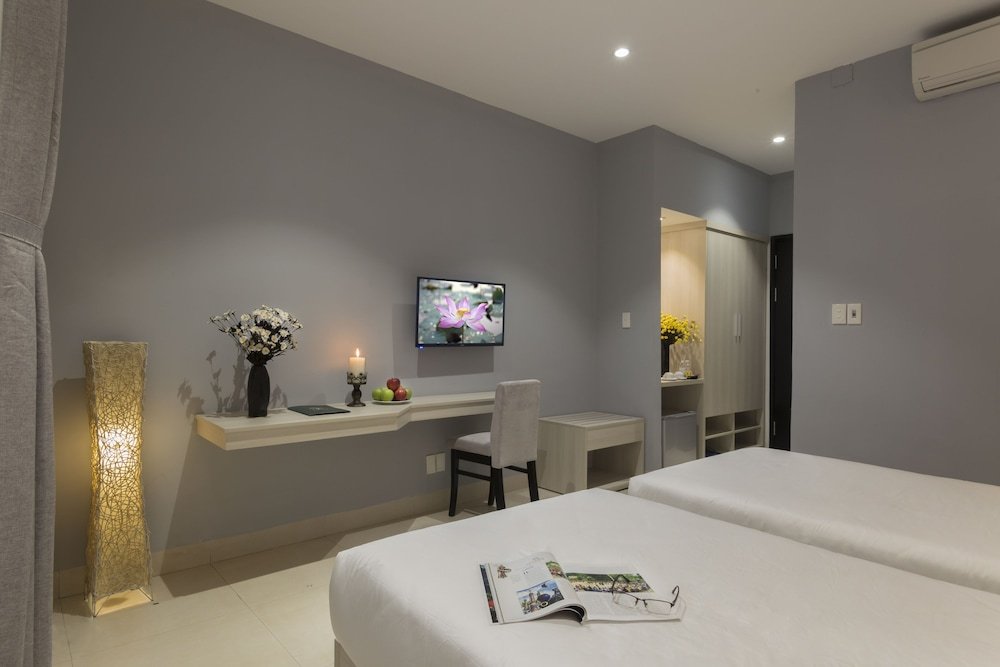 Фото Salem Riverside Hotel