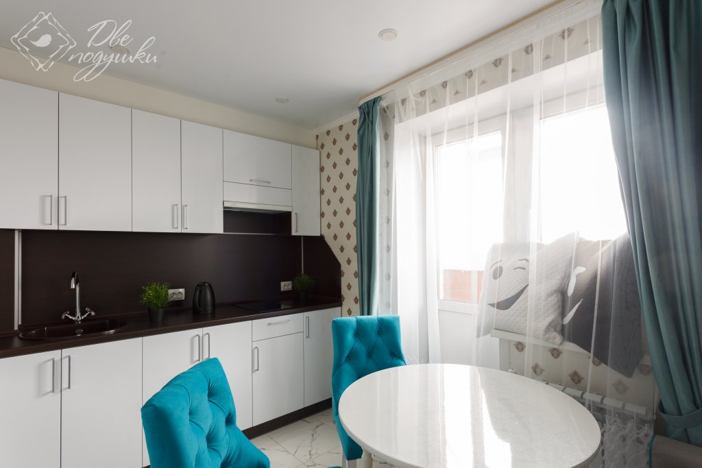 Фото Две Подушки на ул. Гагарина 82а кв. 852