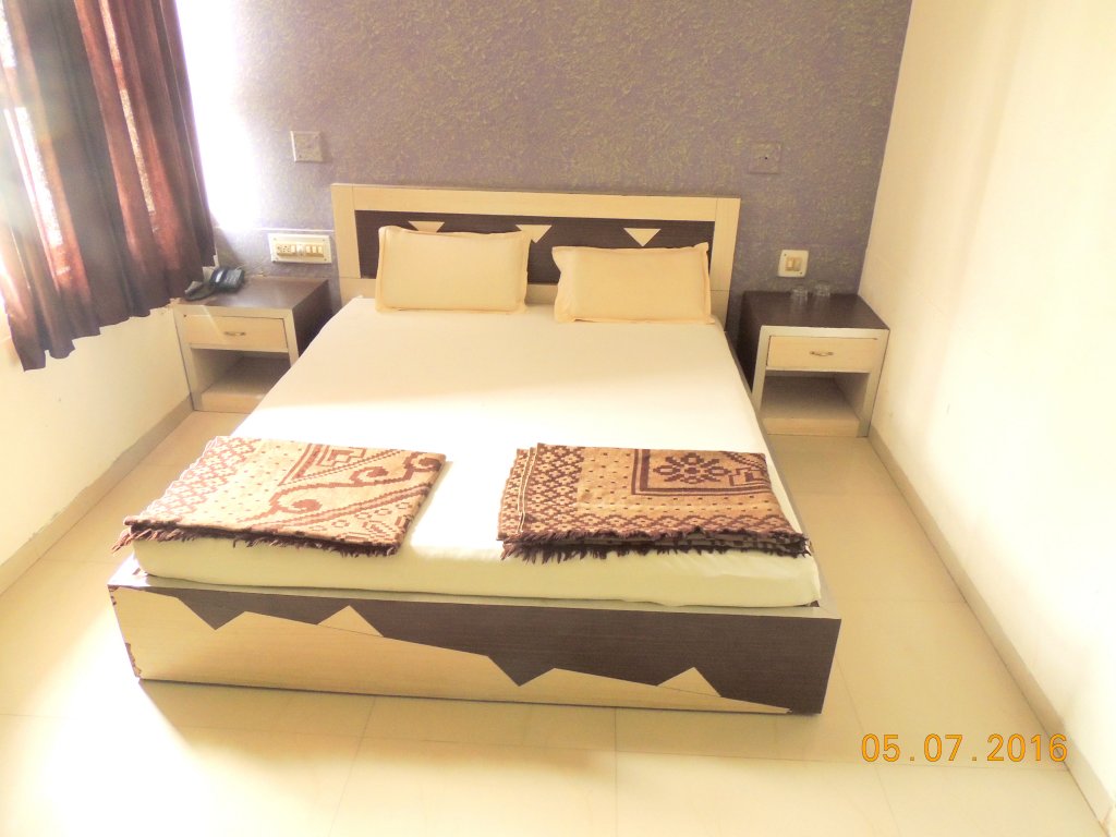 Фото Отель Vasundhra