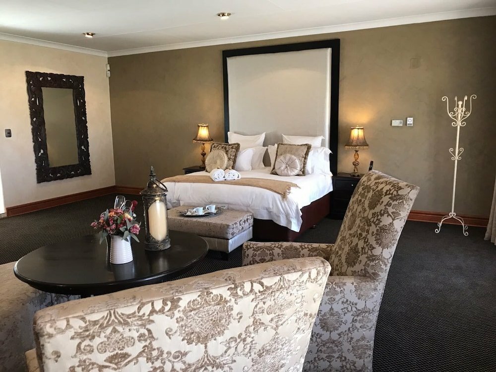 Hotel Water on Waldrift, Earth, photo