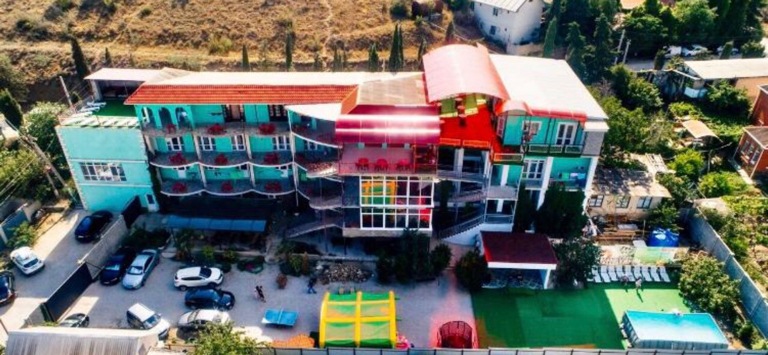 Фото отеля 1