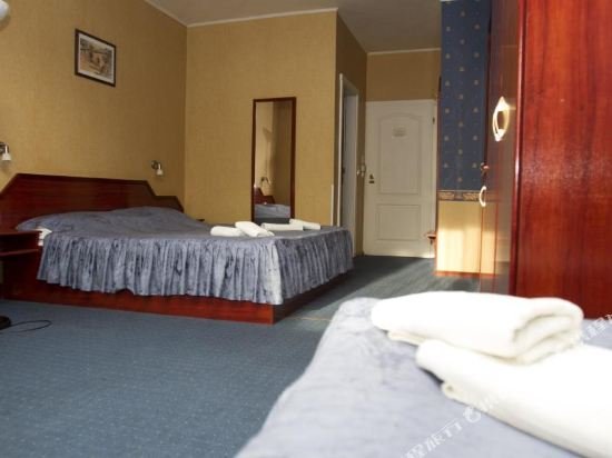 Фото Classic Hotel