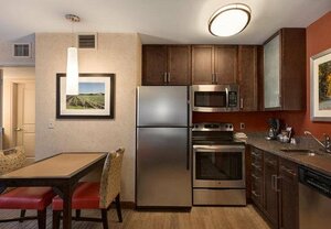 Гостиница Residence Inn Long Island Islip/Courthouse Complex