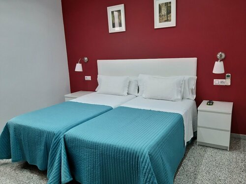 Гостиница Pensión Corbero в Провинции Мадрид