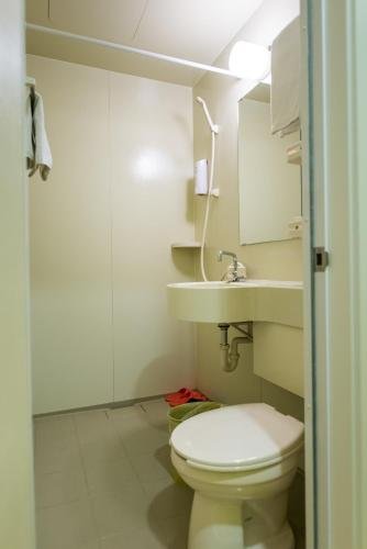 Фото Haiyou Shenzhen Luohu Port International Trade Hotel