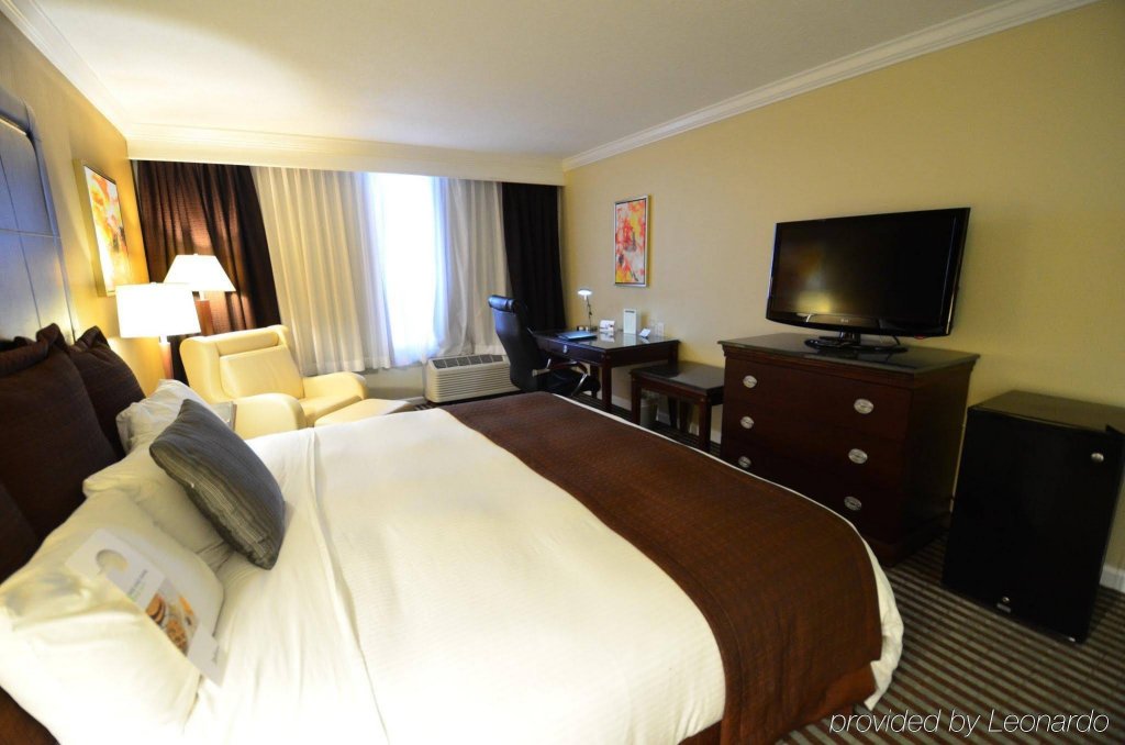 Фото Holiday Inn Orlando East - Ucf Area, an Ihg Hotel