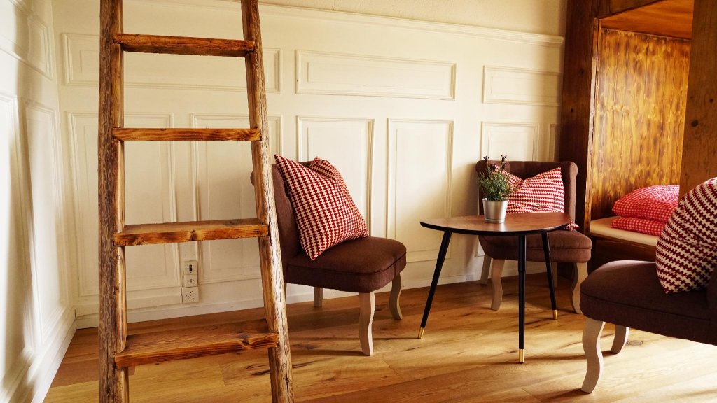 Фото Adventure Guesthouse Interlaken