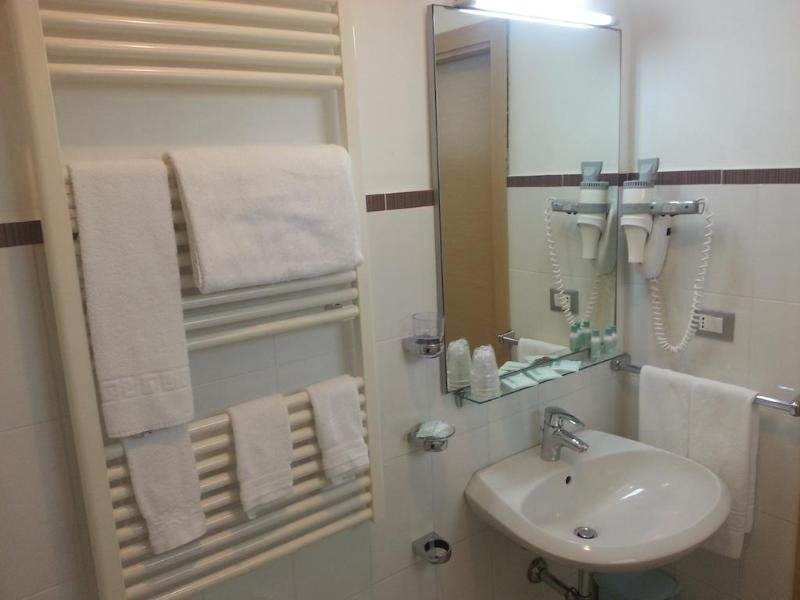 Фото Hotel Duca degli Abruzzi