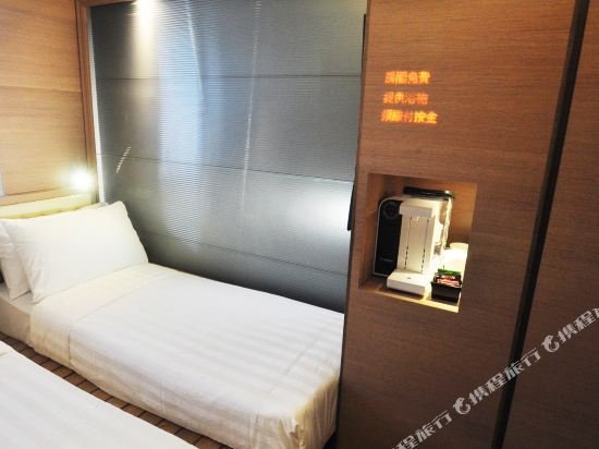 Фото Bluejay Residences