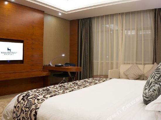 Фото Junyue Internation Hotel