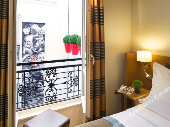 Фото Le Six Paris Hôtel & Spa