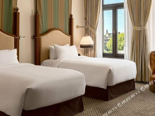 Внешний вид отеля Hotel Des Indes, a Luxury Collection Hotel, The Hague в Гааге, фото 4