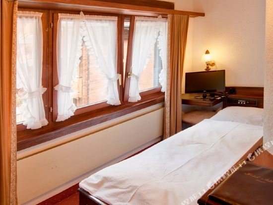 Фото Hotel Astoria