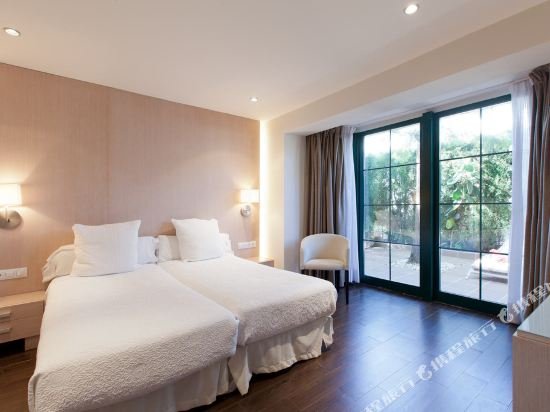 Фото Hotel Les Rotes