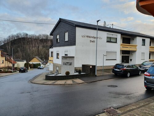 Гостиница Hotel Dolfi в Сааре