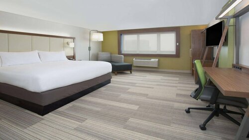 Гостиница Holiday Inn Express & Suites Lenexa - Overland Park Area, an Ihg Hotel