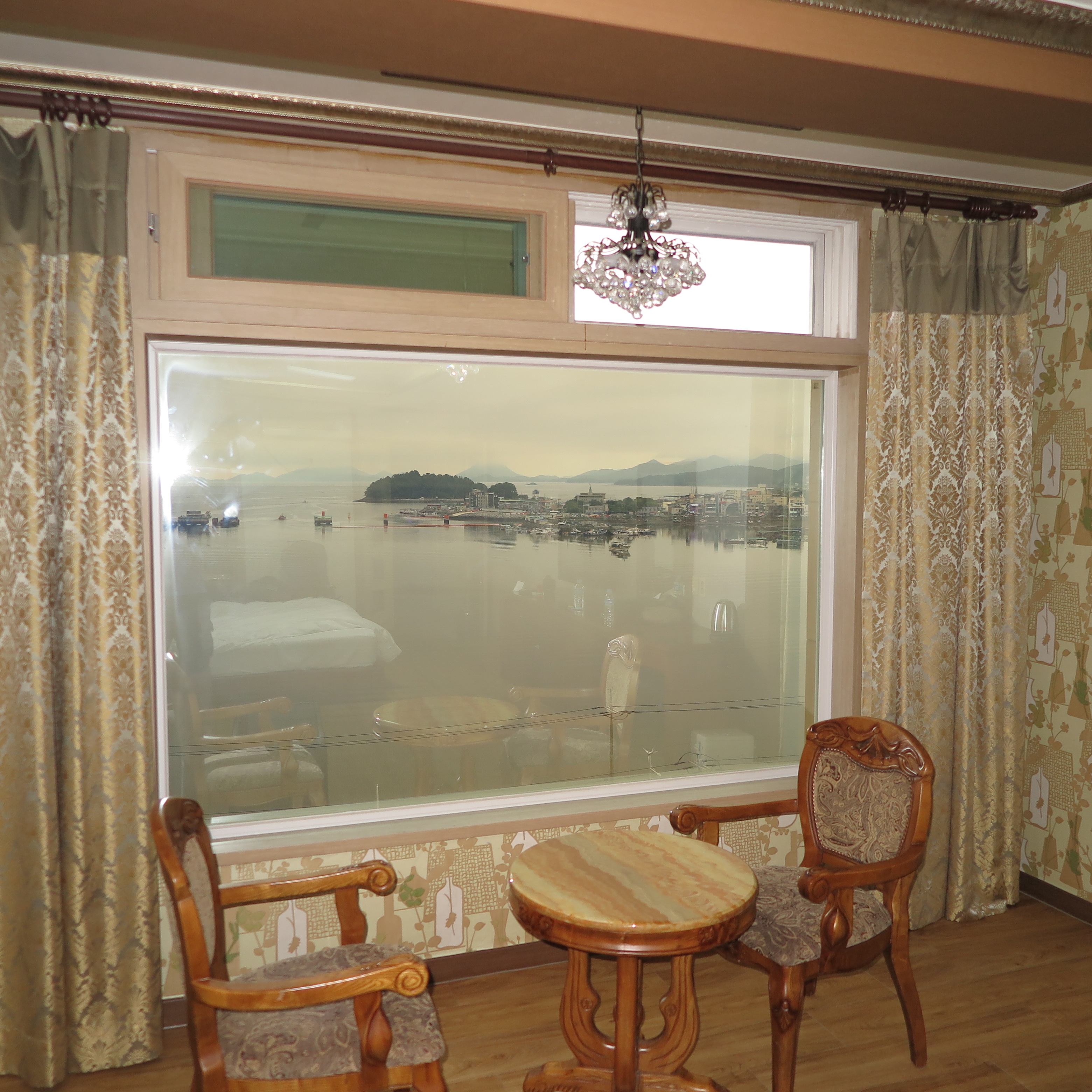Фото B&Beach Hotel