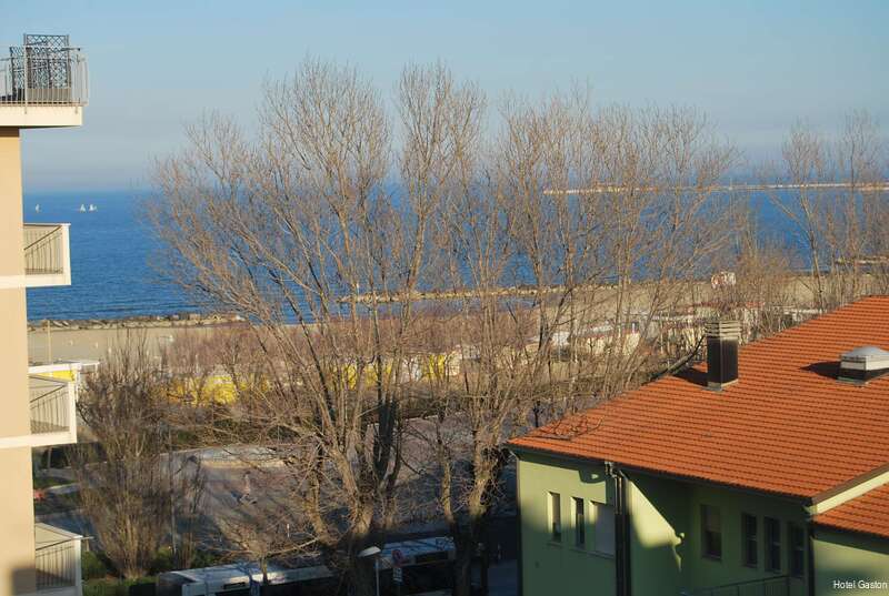 Фото Hotel Gaston