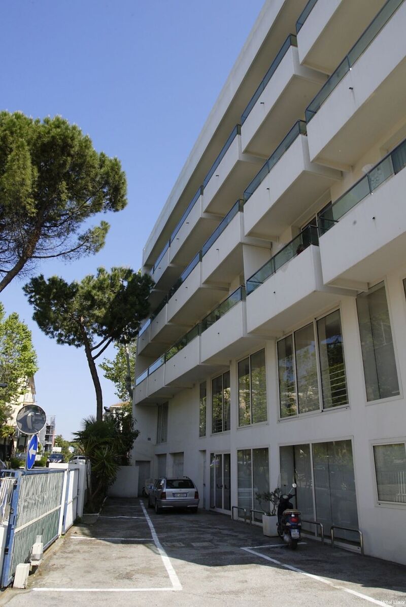 Фото Hotel Luxor