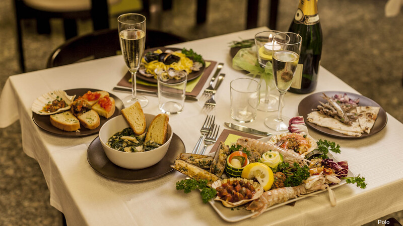 Фото Polo Younique Hotel