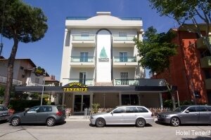 Внешний вид отеля Hotel Tenerife в Риччоне, фото 3