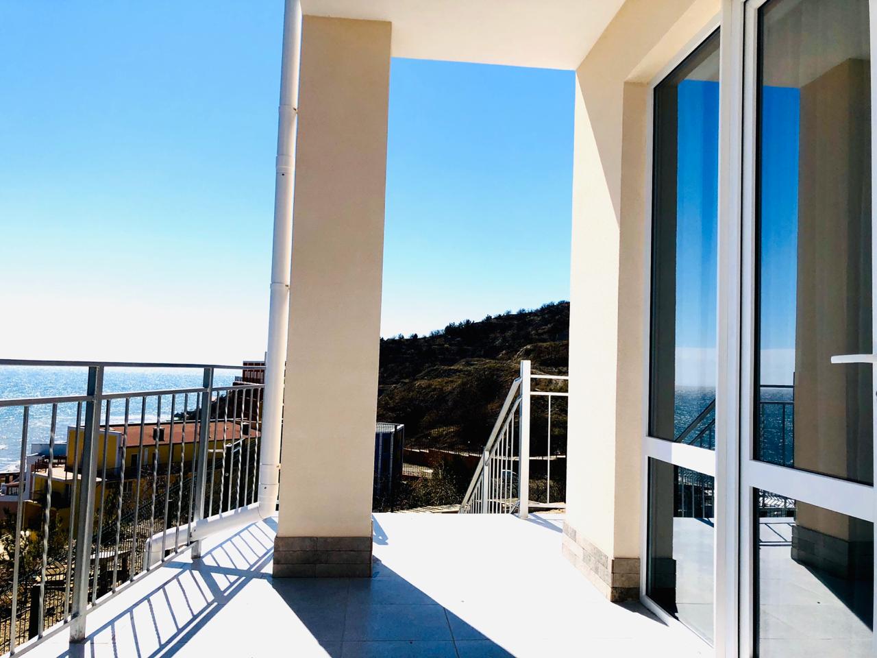 Фото The Sofi Family House