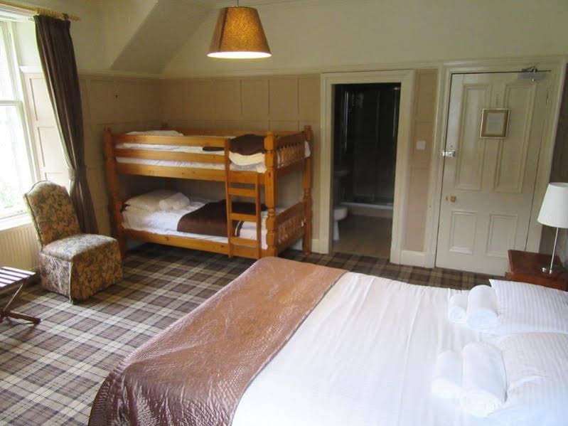 Фото The Bridge of Cally Hotel